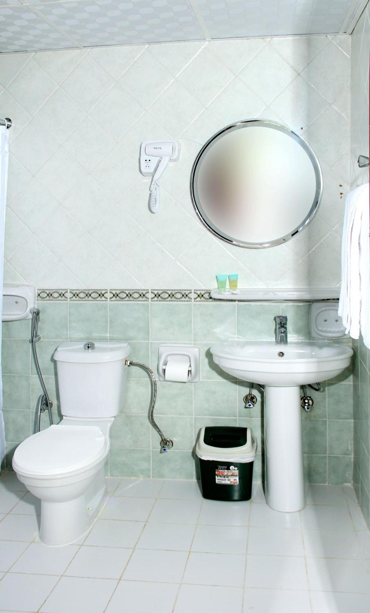 Al Barakah Hotel Sharjah Luaran gambar