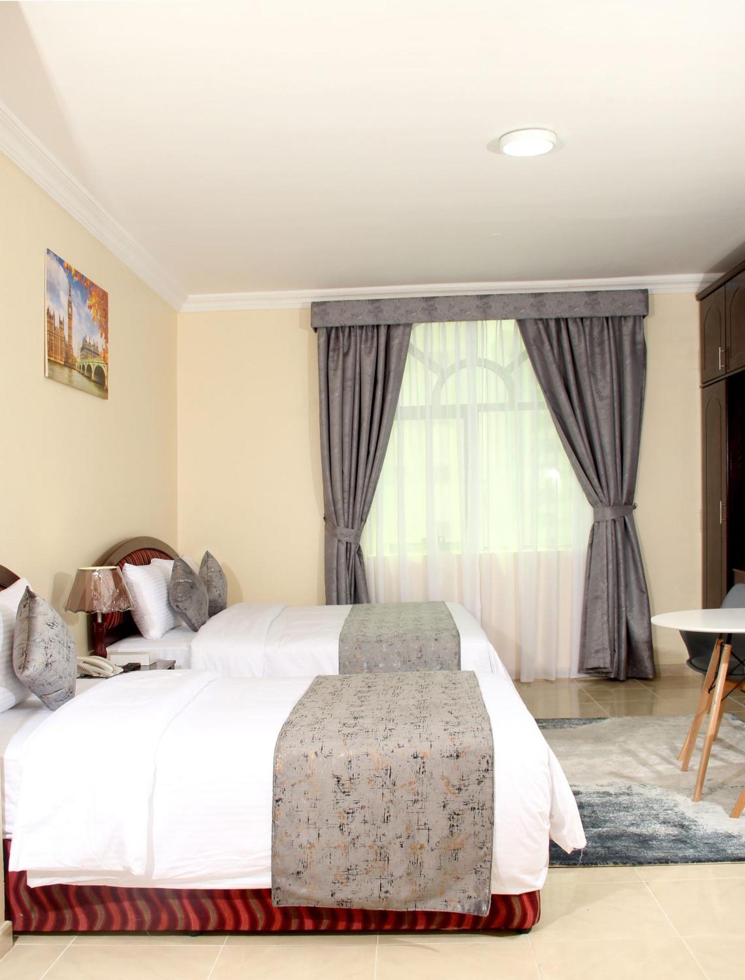 Al Barakah Hotel Sharjah Luaran gambar