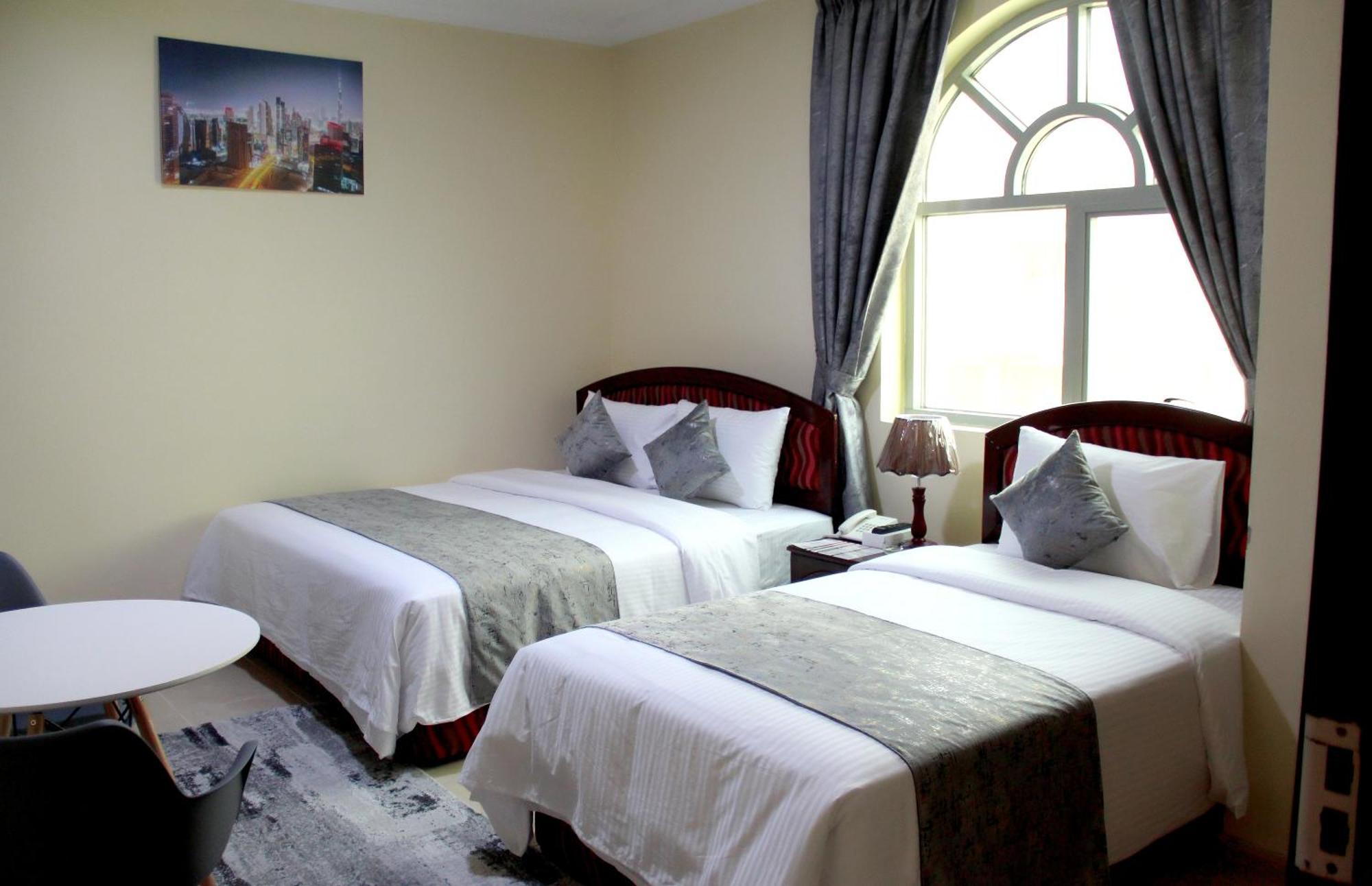 Al Barakah Hotel Sharjah Luaran gambar