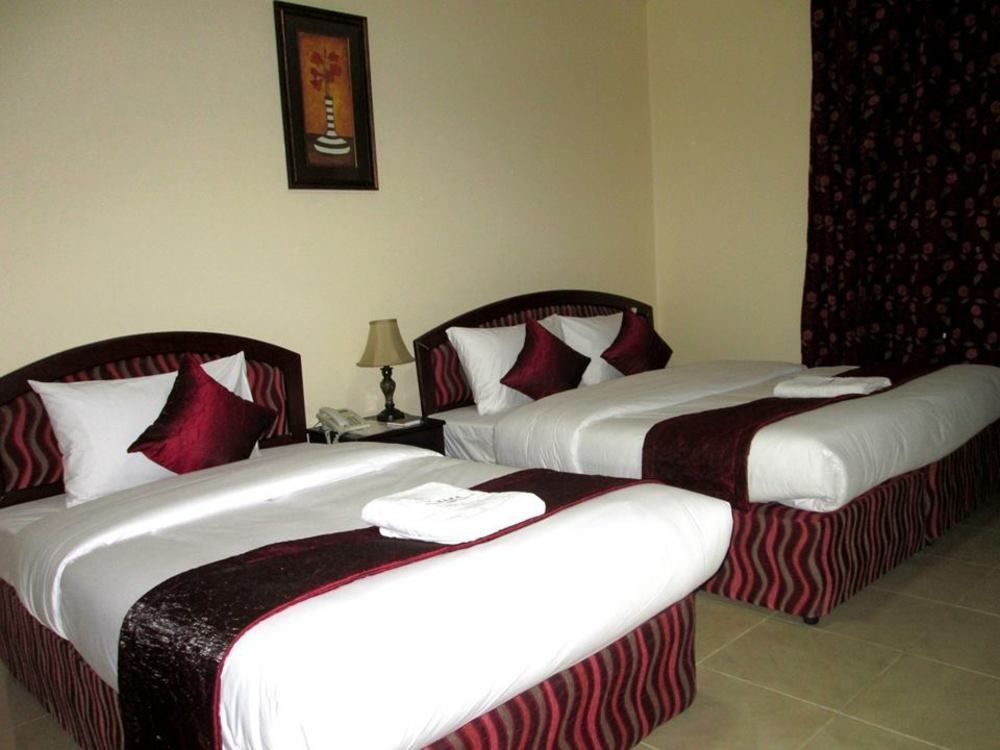 Al Barakah Hotel Sharjah Luaran gambar