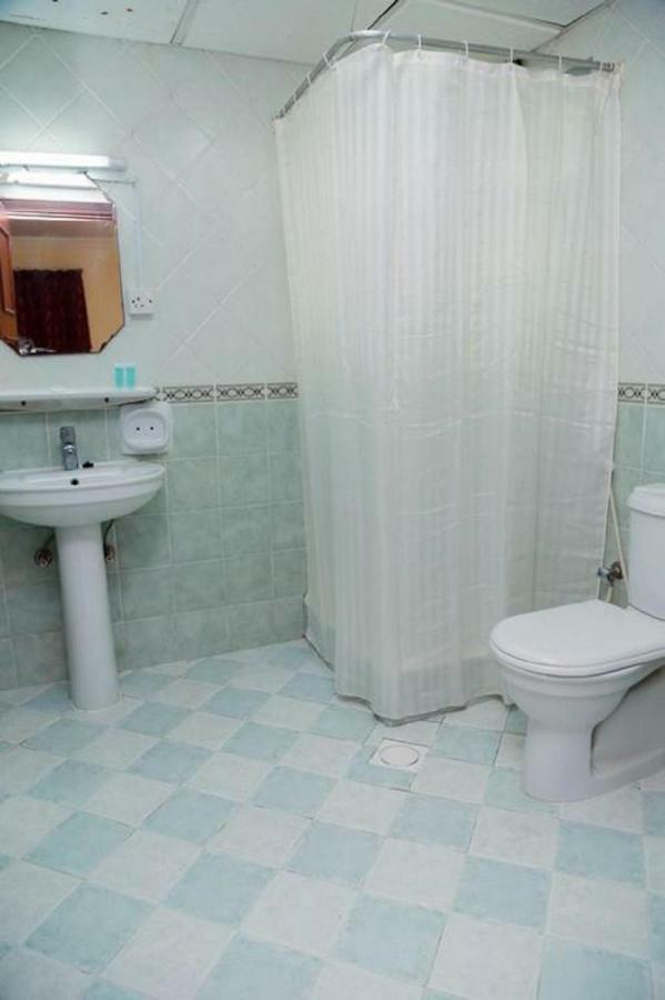 Al Barakah Hotel Sharjah Luaran gambar